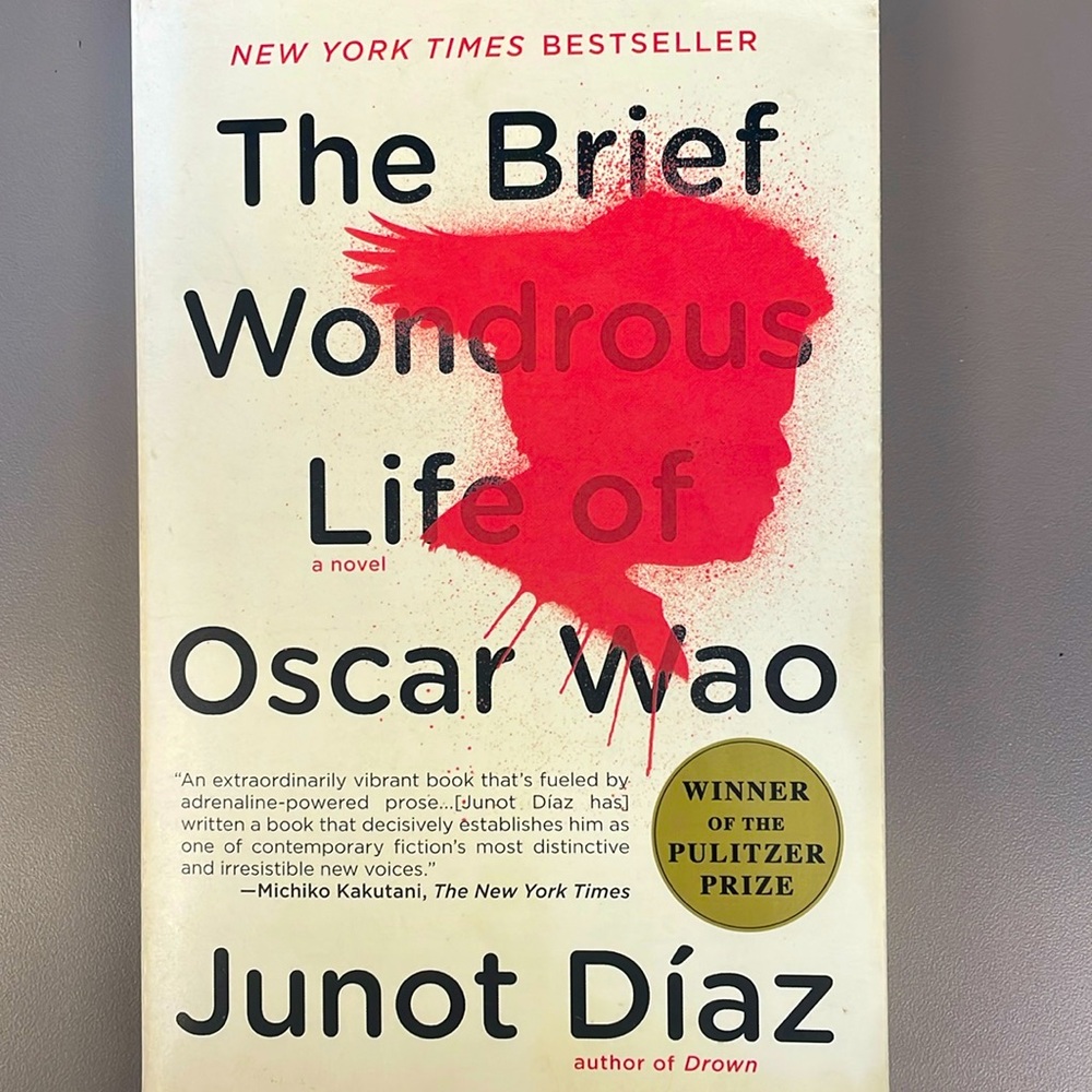Book - The Brief Wondrous Life of Oscar Wao by Junot Diaz